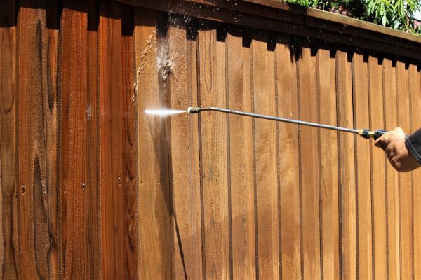 Fence Cleaning in Yorba Linda