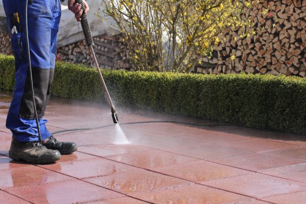 Driveway Pavers Cleaning in Yorba Linda