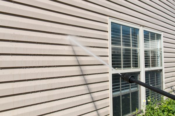 House Pressure Washing in Yorba Linda