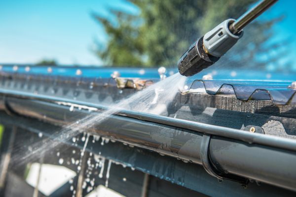 Gutter Jet Washing in Yorba Linda