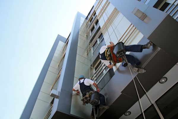 Condo Exterior Cleaning in Yorba Linda