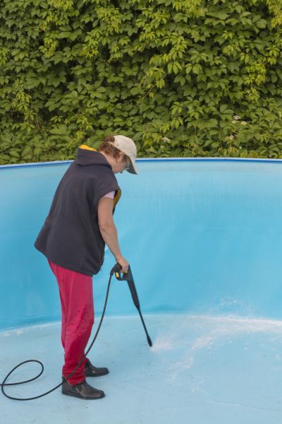 Pool Pressure Washing in Yorba Linda
